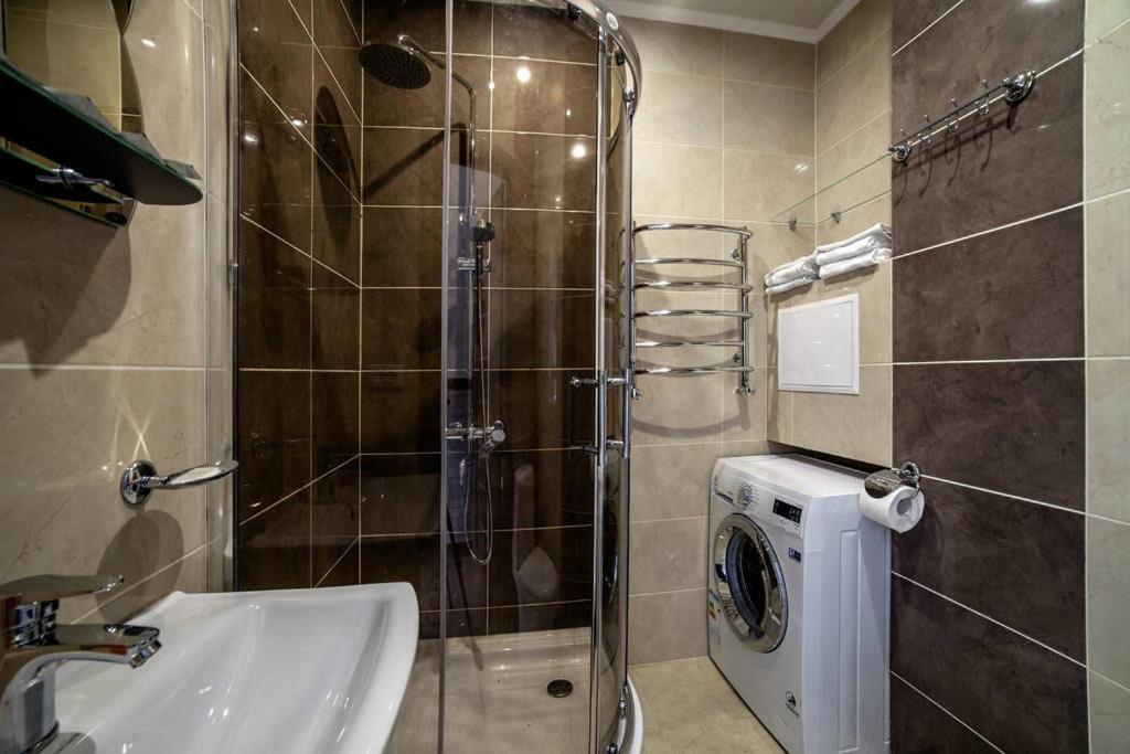 Romantic Apartments - Центр Львова , З Видом На Місто Ngoại thất bức ảnh
